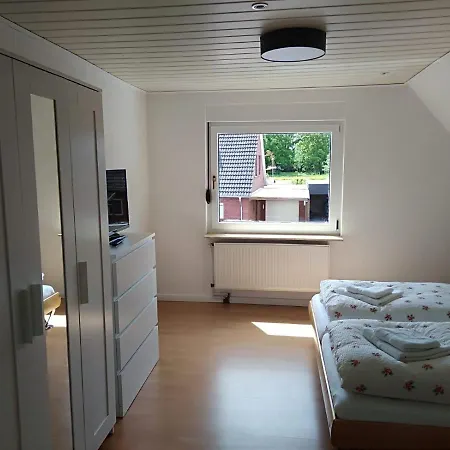 Ferienhaus Seerose * 엠덴